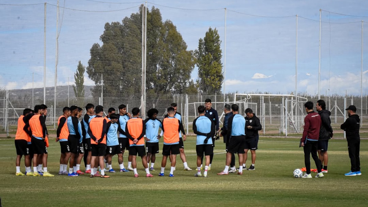 Bolívar pisa Mendoza por primera vez en un reto inédito
