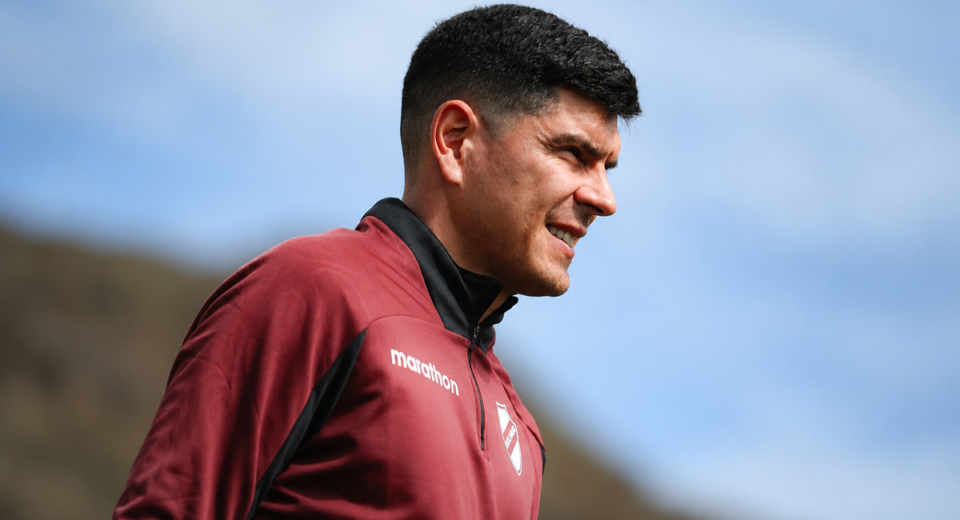 Carlos Lampe apunta a un partido perfecto: “Será clave ganar y mantener el arco en cero” Carlos Lampe apunta a un partido perfecto: “Será clave ganar y mantener el arco en cero”