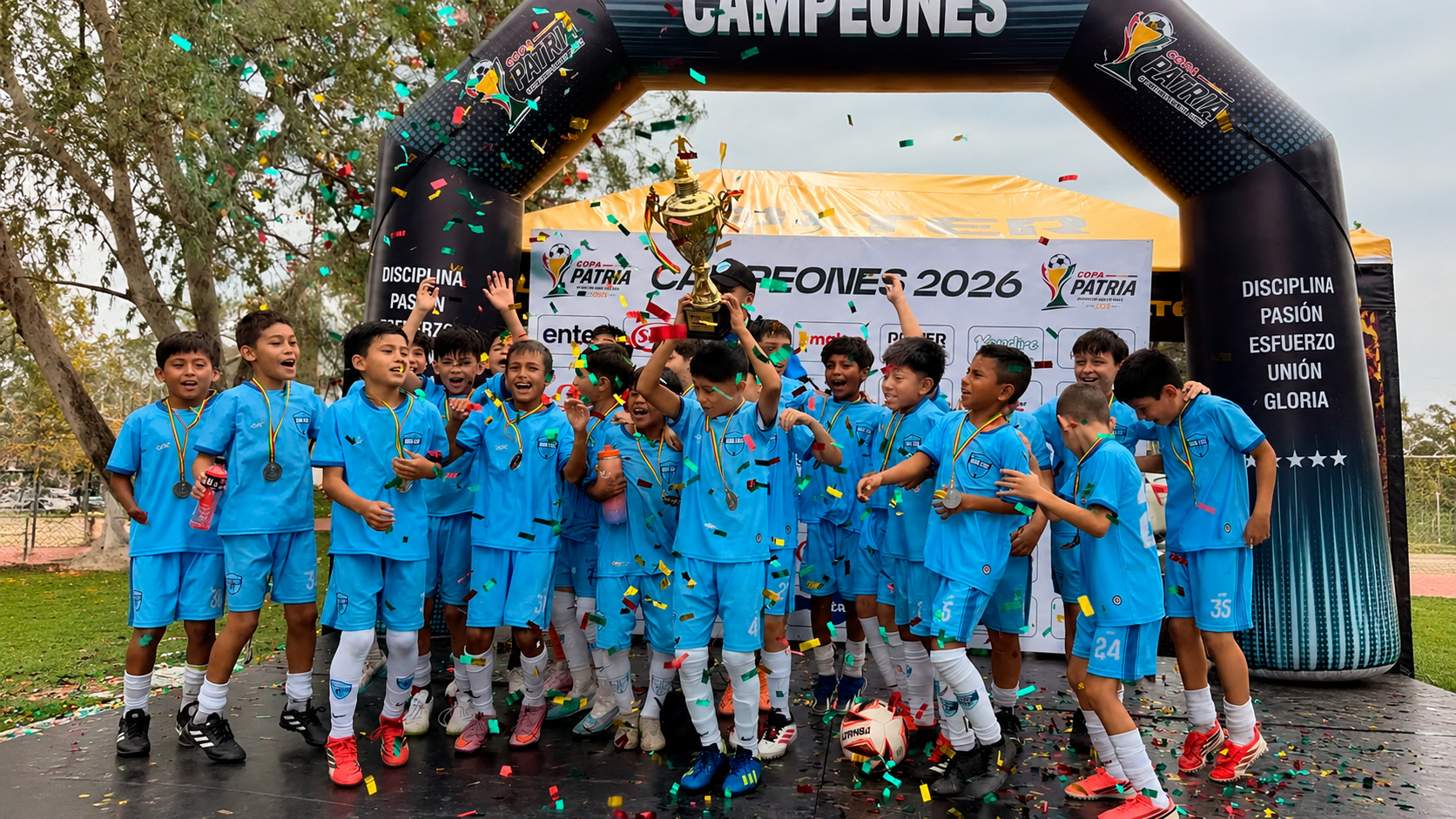 Las Academias de Santa Cruz brillan y conquistan tres títulos en la Copa Patria