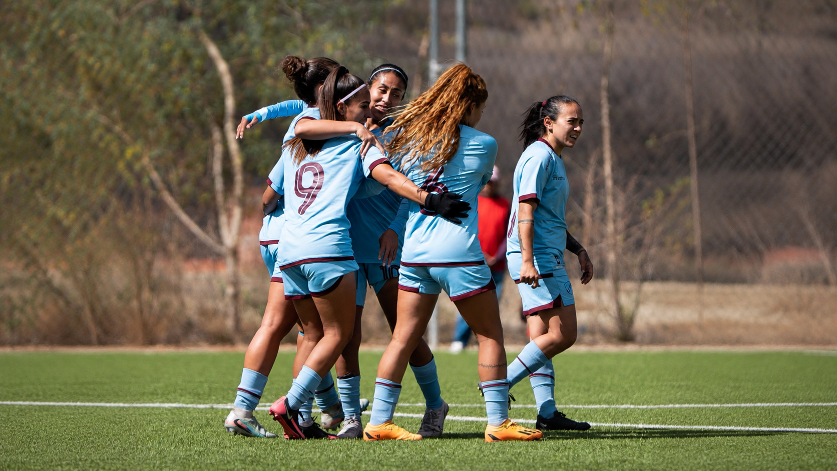 Bolívar Femenino cierra la fase de grupos con una goleada y el invicto intacto